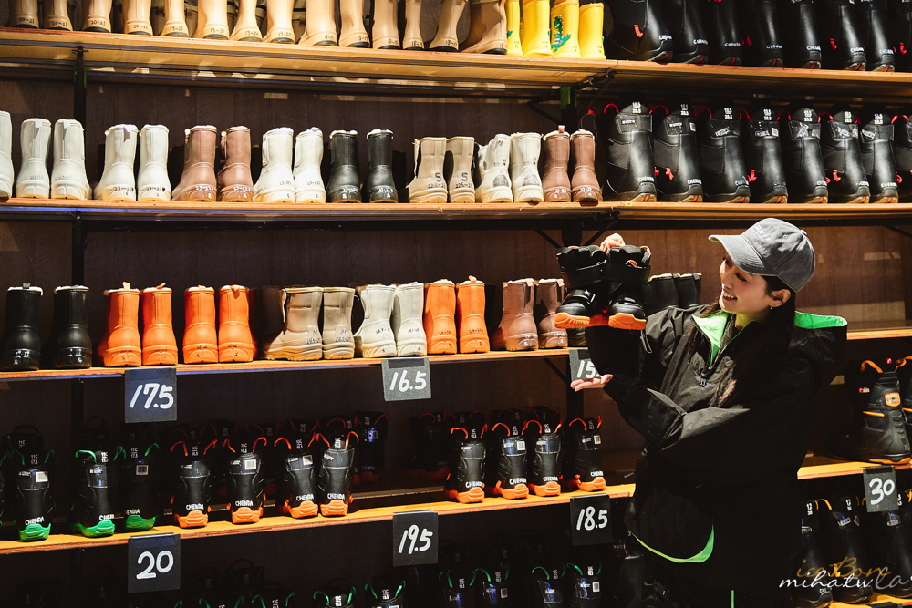 青達雪具,越後湯澤,雪具,湯澤,瑞沃運動,RAVO,Shiro shiro